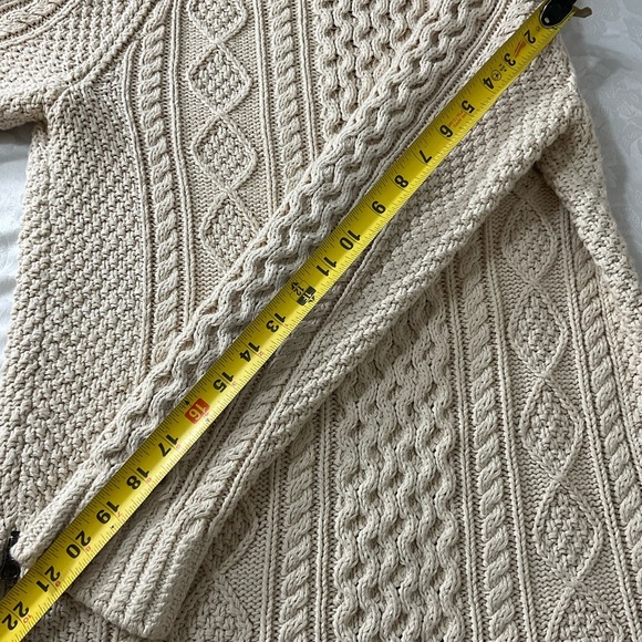 LL BEAN Signature  Fisherman Cable Knit Side Zip Sweater Womens Size Small Cream - Picture 8 of 11